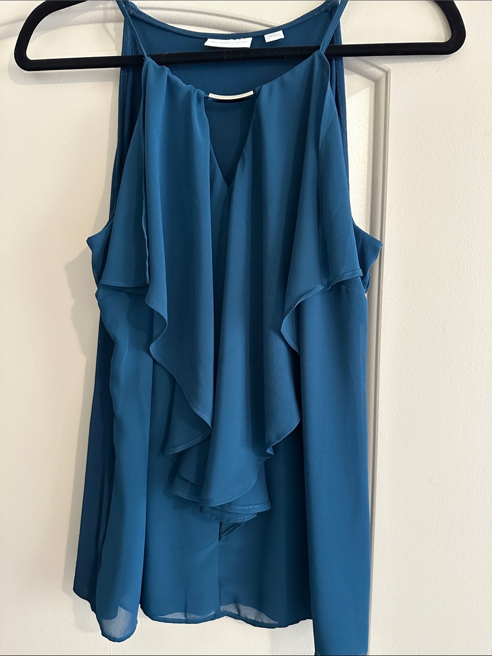 New York & Company Teal Sleeveless Top with Silver Neck Bar